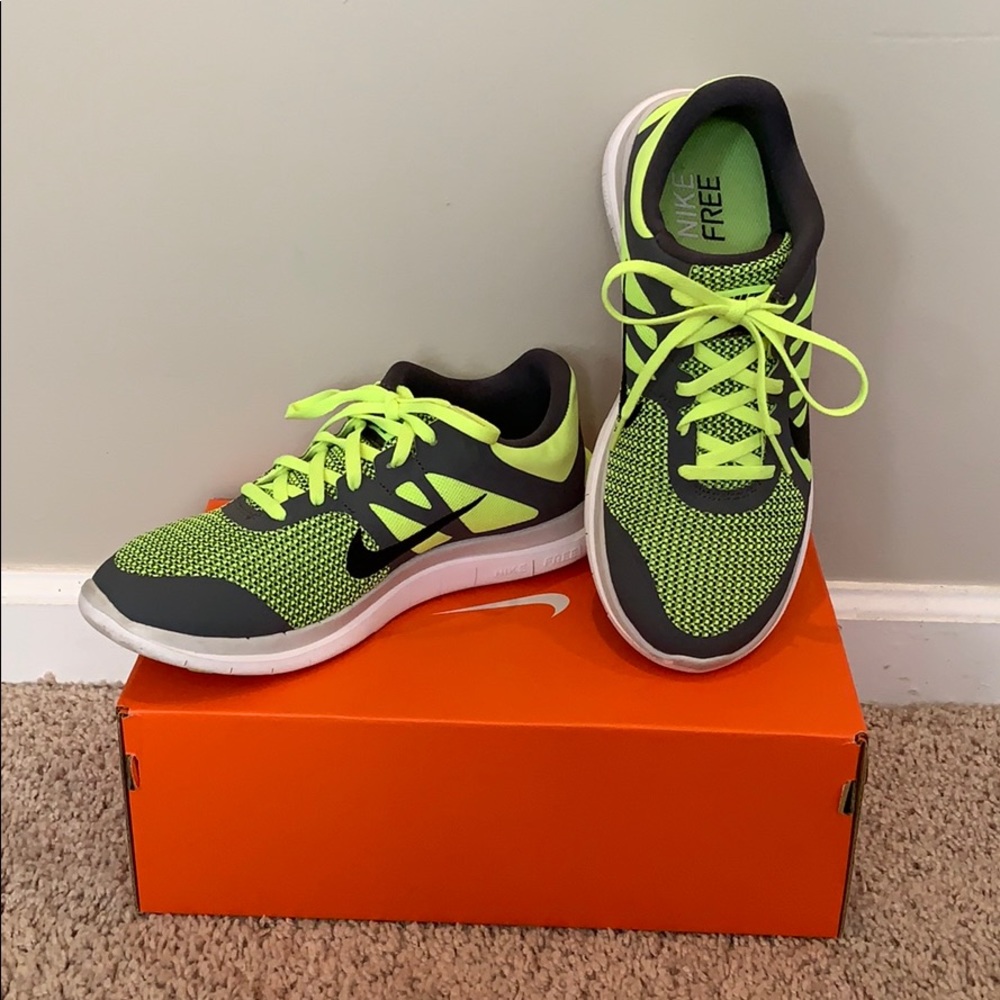 Nike Free Runs 4.0
